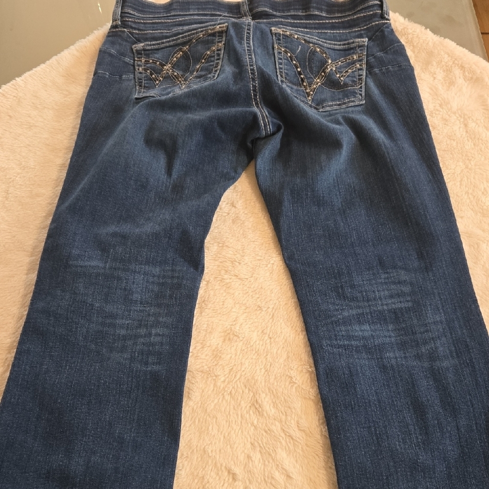 Wrangler Blue Boot Cut Jeans with Embroidered Pocket - Picture 3 of 11